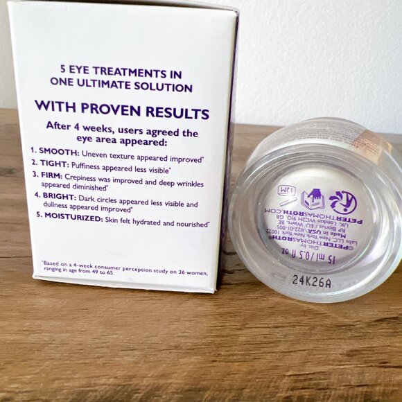 Peter Thomas Roth Ultimate Solution 5 Multitasking Eye Cream - Picture 3 of 3